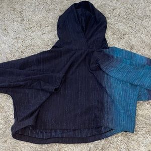 Lululemon cropped workout hoodie